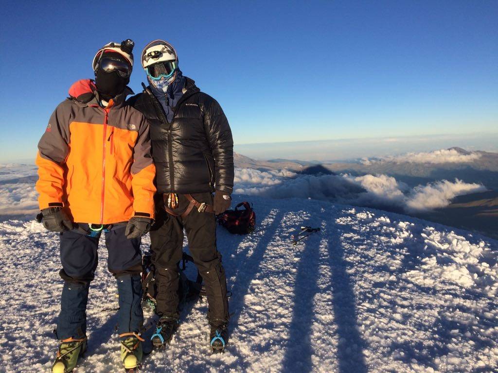 Cumbre Cotopaxi Escalada en Ecuador , HighSummits